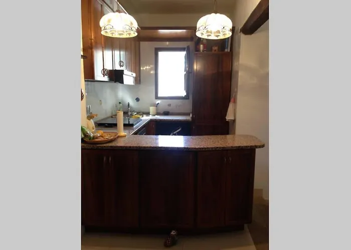 Villa And Garden, 10 Min From Villasimius