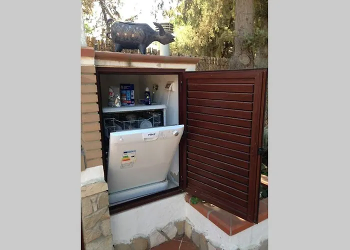 And Garden, 10 Min From Villa