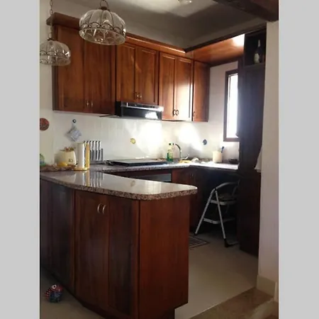 And Garden, 10 Min From וילה