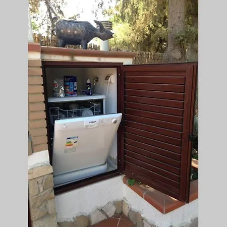 And Garden, 10 Min From וילה