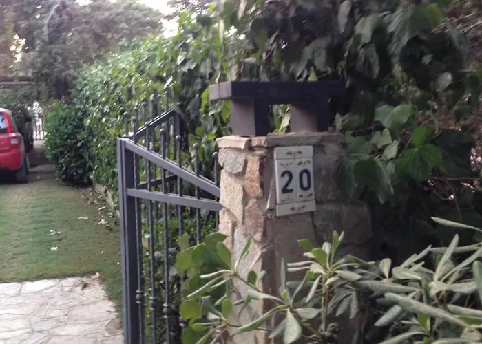 And Garden, 10 Min From Вилла *